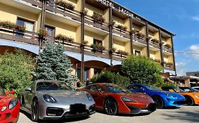 Hotel Lacour